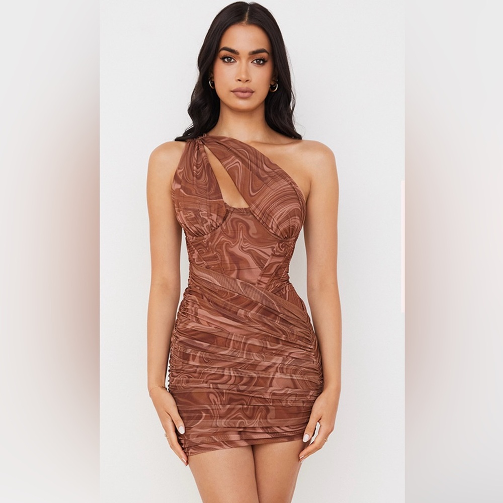 House of CB One-Shoulder Clementine brown swirl Dress